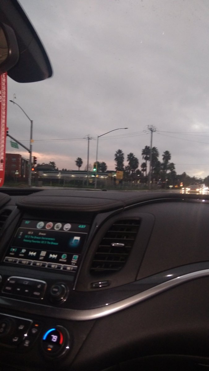 95823_j's tweet photo. freaky mode activated (first slide)
#sacramento #sac https://t.co/rL0E9n0E64