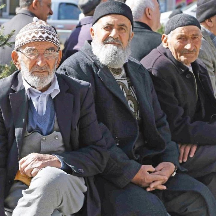 UrfaSivesi's tweet photo. En düşük emekli maaşı 23.550 TL oldu. https://t.co/OqcjnDL3TH