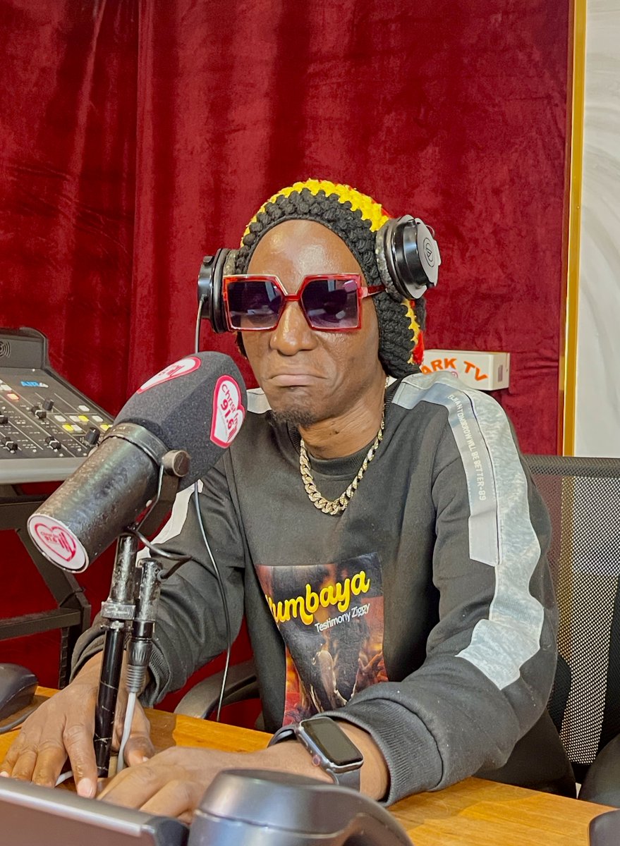 916ChristFm's tweet photo. Dial our studio lines 0777771871 or 0758916916 and give us some wolokoso. 📞 We are ready to pick up and hear from you,
#CallIn #StudioVibes #Wolokoso #christfm916 https://t.co/Tho4N5GuyU