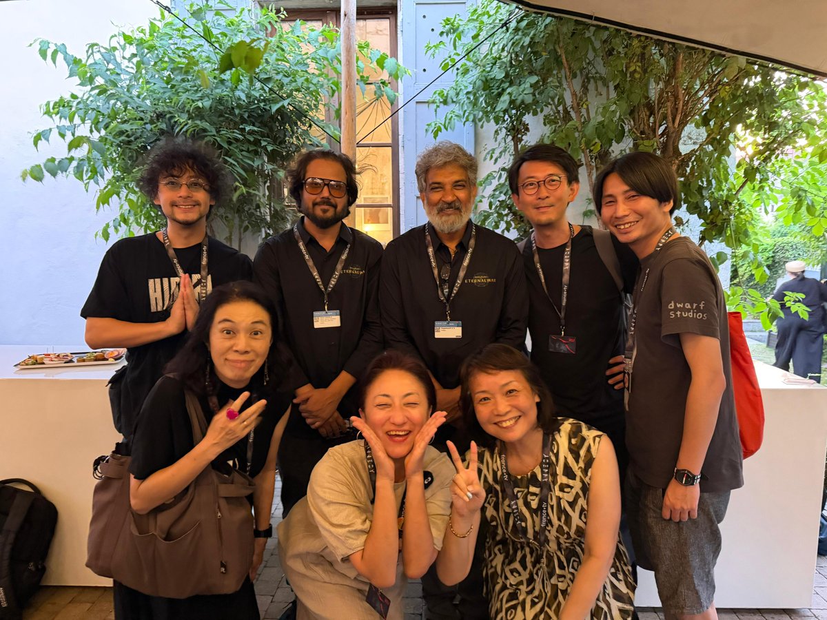masakawa's tweet photo. アヌシー振り返り⑤ アヌシーでは沢山素晴らしい出会いがあったのですが、バーフバリやRRRのラージャマウリ監督にHIDARIを "Mind-blowingly good!" と言ってもらえた瞬間は一生忘れない❤️‍🔥監督の期待を裏切らないよう、頑張って映画化します！ Arigato @ssrajamouli ! https://t.co/Xex5KETrOs