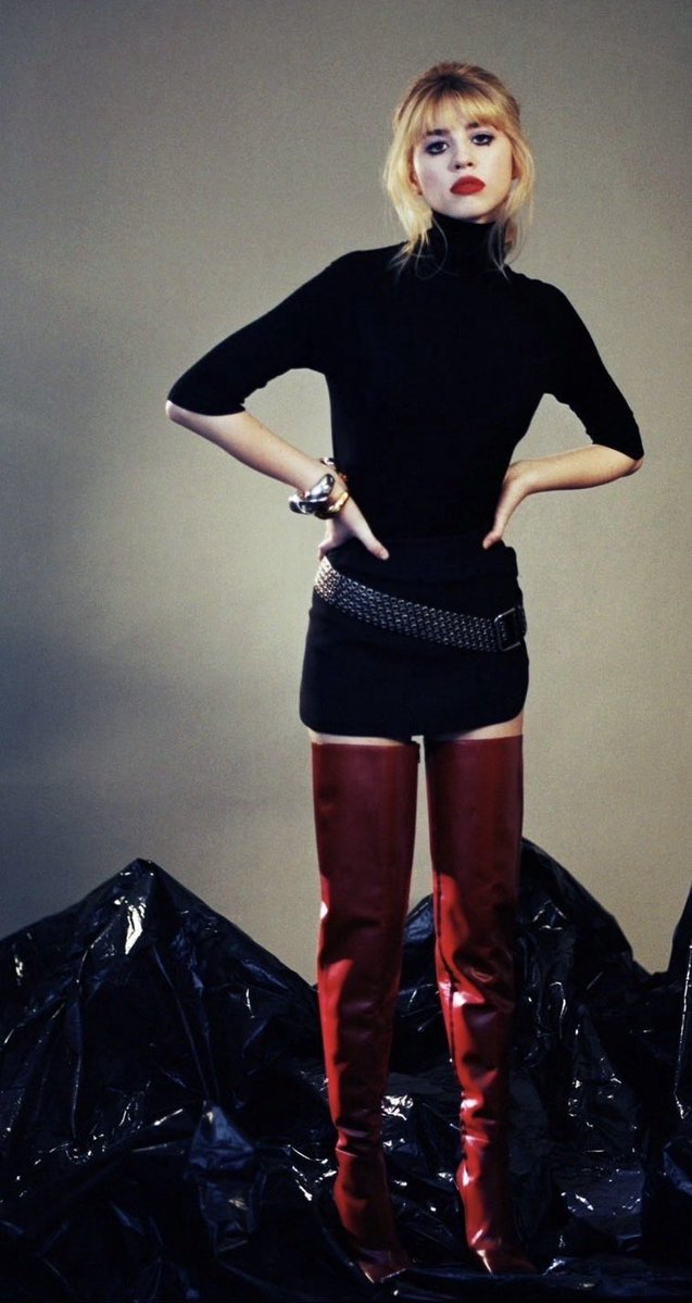 goonerdaddy893's tweet photo. Callie is my number one underrated faceporn celeb… I hope she comes into popularity and people start tribbing her and stuff

#goon #celeb #faceporn #nofap https://t.co/sU8aUdNzGI