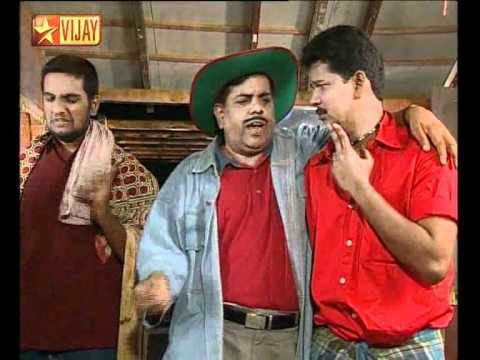 luckykrishna's tweet photo. "ஐம்பதே நாளில் தமிழ்நாட்டில் ஊழல் ஒழிஞ்சிடுச்சின்னு ஃபேஸ்புக்கு, இன்ஸ்ட்டா, ட்விட்டருன்னு போஸ்டர் ஒட்டிக்கிட்டிருக்கியே தம்பி, நீ விஜய் மக்கள் இயக்கமா?”

“இல்லீங்கண்ணா, நான் பார்ப்கார்ன்” https://t.co/541jiKryeC