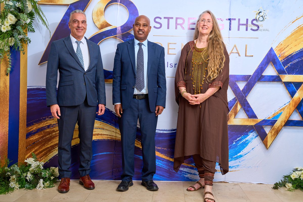 DrMohamedOmarr's tweet photo. I was pleased to join colleagues from the diplomatic community, government officials, and friends of @IsraelinKenya to commemorate the 78th anniversary of the State of Israel.

The gathering provided an opportunity to engage with senior diplomats representing the United States, Europe, and Africa, as well as leaders of Nairobi-based international organizations, whose work continues to shape understanding and cooperation across our region and beyond.

My sincere appreciation to H.E. @GideonBehar and the Embassy of @IsraelinKenya for the gracious hospitality, and congratulations to the people of Israel on this important national occasion.