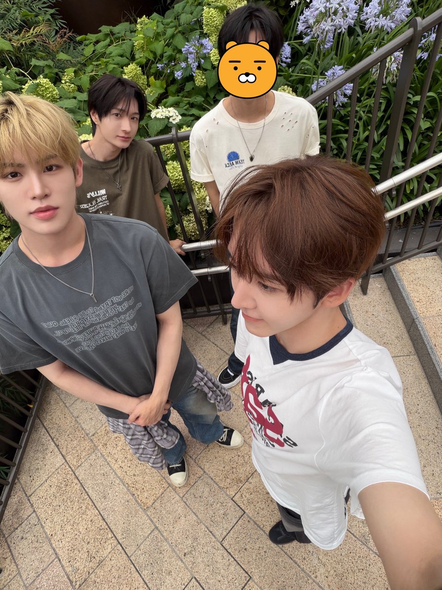 DONGDU_zip's tweet photo. 260703 동현 팬즈 https://t.co/3oHLITHFp6