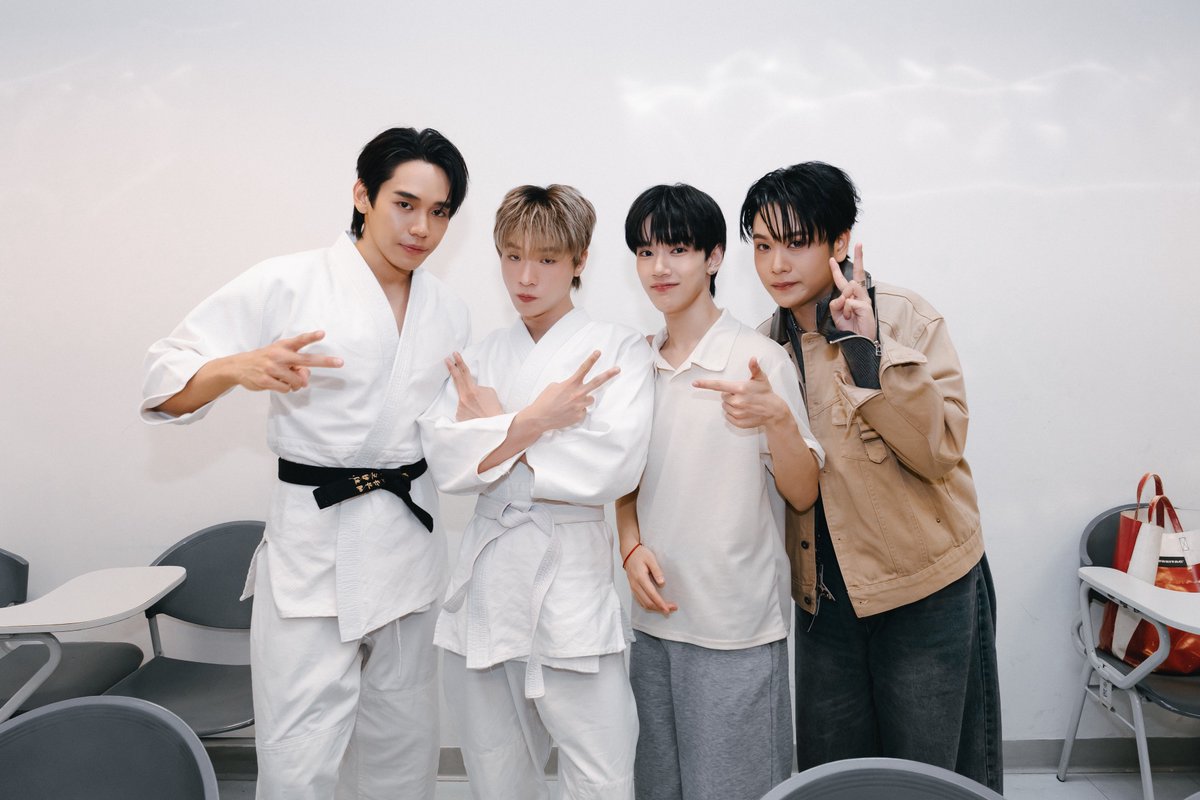 THUNWAofficial's tweet photo. 🎞️ A piece of a special memory 🤍

THUNWA - ไม่ใช่เรื่องถนัด (Not quite your tempo) | OFFICIAL M/V
[🎥] Watch Now on YouTube : https://t.co/ZUMlZMU1BL

#THUNWA  #ngernnn #oattrttt #STRONG_LE7EL
#THUNWA_ไม่ใช่เรื่องถนัด #ไม่ใช่เรื่องถนัด https://t.co/DKzdqtCGCX