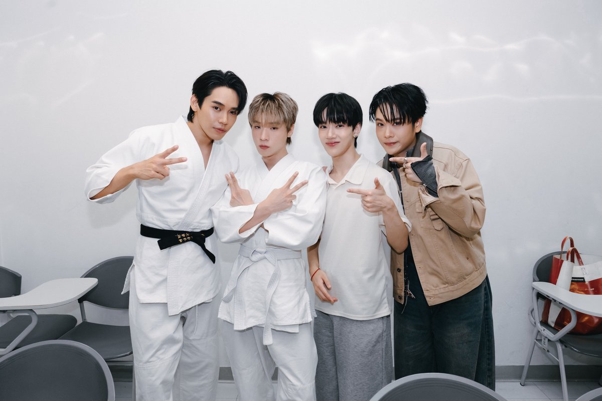 THUNWAofficial's tweet photo. 🎞️ A piece of a special memory 🤍

THUNWA - ไม่ใช่เรื่องถนัด (Not quite your tempo) | OFFICIAL M/V
[🎥] Watch Now on YouTube : https://t.co/ZUMlZMU1BL

#THUNWA  #ngernnn #oattrttt #STRONG_LE7EL
#THUNWA_ไม่ใช่เรื่องถนัด #ไม่ใช่เรื่องถนัด https://t.co/DKzdqtCGCX