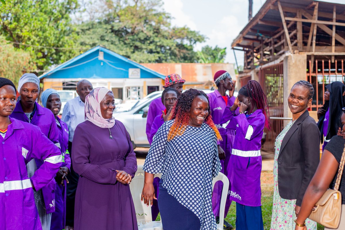 smartgirlsug's tweet photo. Earlier this week, we officially handed over 9 refugee learners under the Smart Girls Uganda scholarship program during a meeting at @KulikaUganda offices in Nsambya.

The learners, from Ariwa Sub-county in Yumbe District, successfully completed training in Automotive Mechanics, Plumbing, Tailoring, and ICT, and sat for their @UVTABOfficial assessments after a year-long skilling journey.

Over the past year, they have grown in technical skills, confidence, communication, financial literacy, and personal development, overcoming challenges and preparing for the next chapter of their lives.

To support their transition into work and self-employment, each learner received a startup toolkit aligned to their trade, including sewing machines for tailoring, plumbing tools, and mechanical toolkits.

We appreciate @EaStromme and their local partner Kulika Uganda for entrusting these young people to us, and we are grateful to the EU-UN @GlobalSpotlight through the @Mglsd_UG, @UNDPUganda, and @KCCAUG for supporting skills development opportunities that continue to transform lives.

#SmartGirlsUg #GirlsWithTools