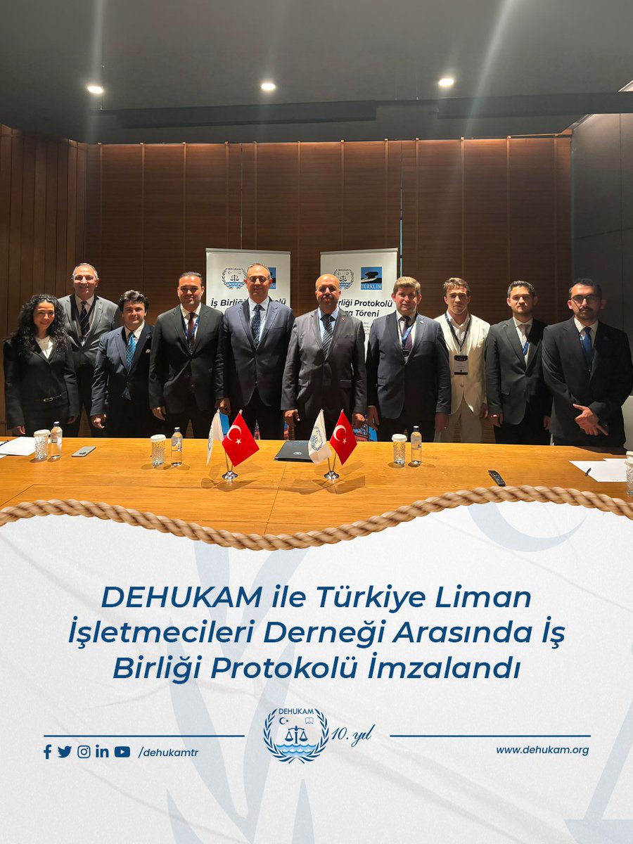 Dehukamtr's tweet photo. DEHUKAM ile Türkiye Liman İşletmecileri Derneği Arasında İş Birliği Protokolü İmzalandı.

Detaylı bilgi için:
https://t.co/YSOTEfh8Ph https://t.co/MfGL6NVUkY