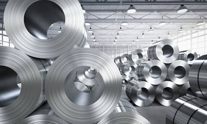 InstaForex_Mas's tweet photo. Aluminum Rebounds

Aluminum  futures in the UK climbed back above $3,100 per tonne, rebounding from a  more than four-month low as a weaker US dollar boosted the appeal of  dollar-denominated commodities. https://t.co/MSCh0GRqhB