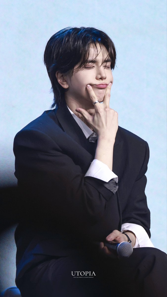 getit_gotit1206's tweet photo. 260627 베이징팬미팅
©𝚞𝚝𝚘𝚙𝚒𝚊

#영훈 #더보이즈
#YOUNGHOON #THEBOYZ https://t.co/RVPI9Fqqsu