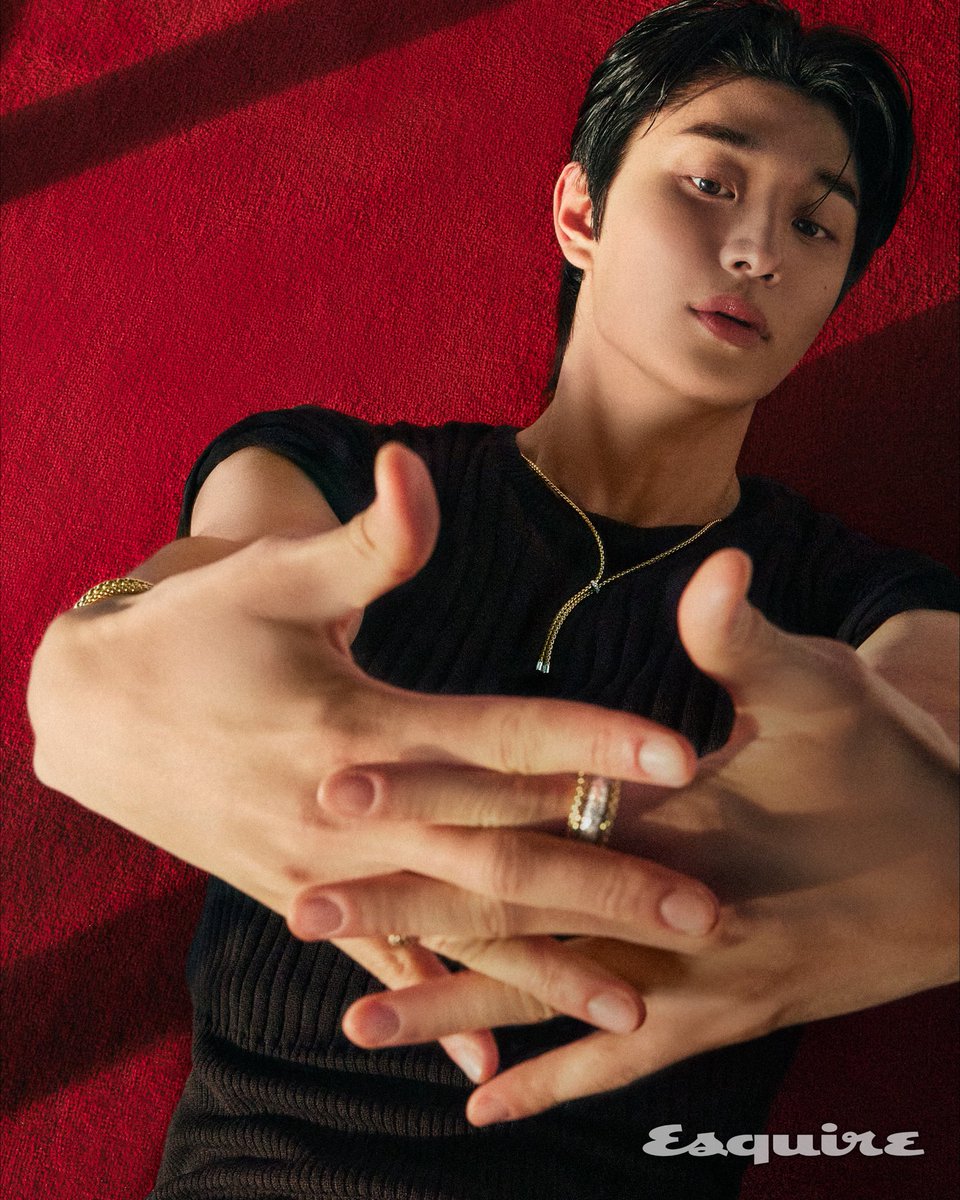 ESQUIRE Korea tweet media