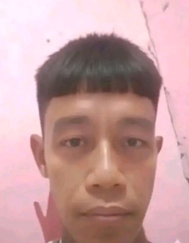 bumblesupremacy's tweet photo. pov baru sampe rumah abis cukur https://t.co/2K7tSoxZKk
