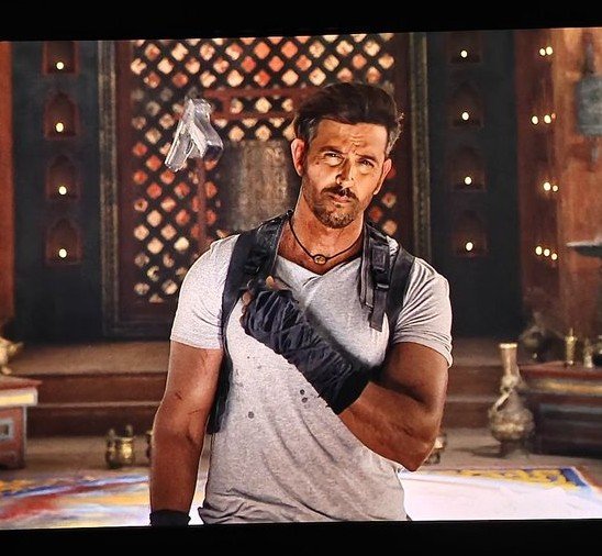 imro4598sh's tweet photo. Hrithik Roshan new look from Alpha movie.❤️ https://t.co/tx2vS7XWcT