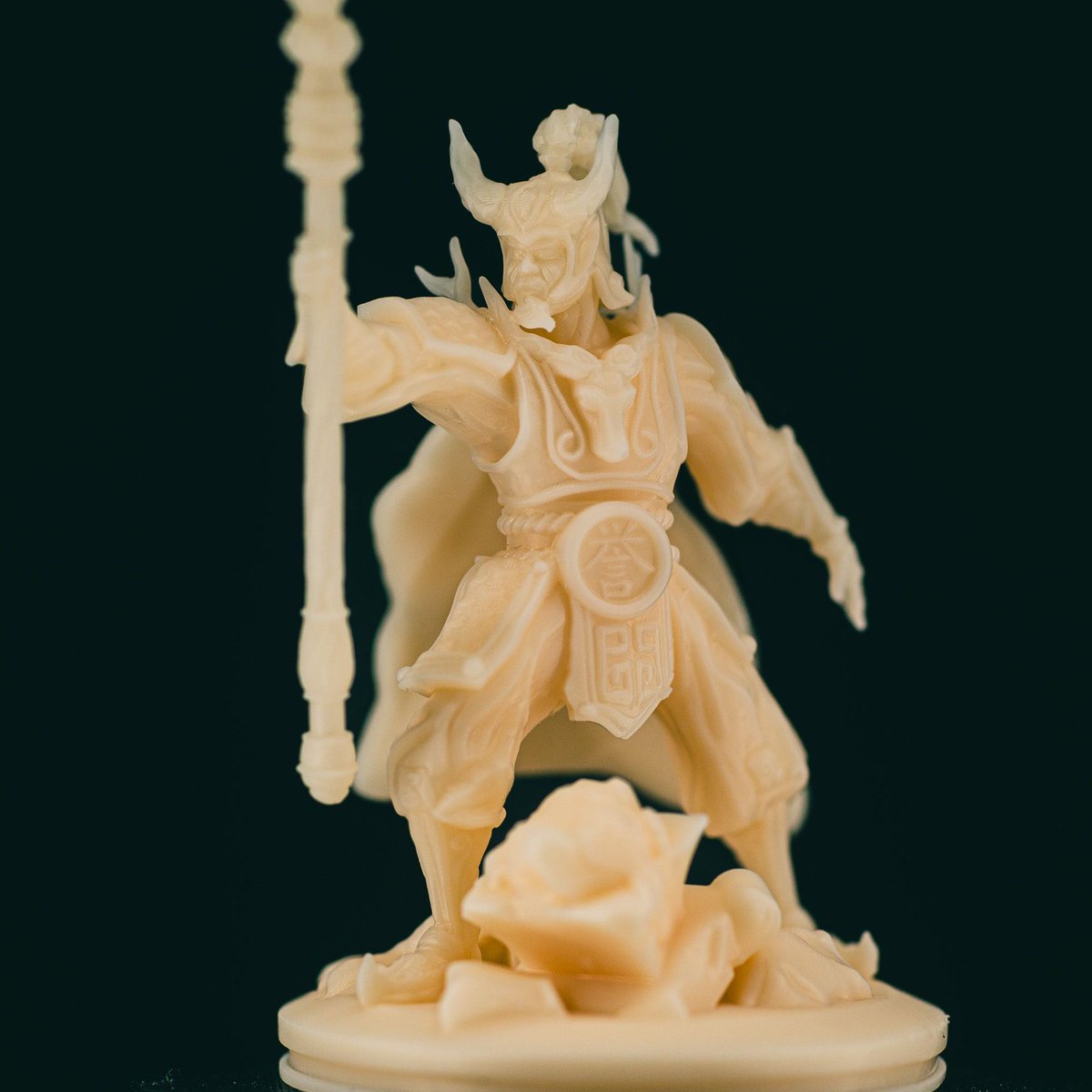 helios3dprints's tweet photo. Following on from the previous mighty emperor and mighty steed, here's him minus the steed.

#resinprinting #miniatureshowcase #resin #3dprinting #3dprinted #3dart #3d #figure #fantasy #toy #gift #sculpt #dnd #dungeonsanddragons https://t.co/AjrMYfd4Dy