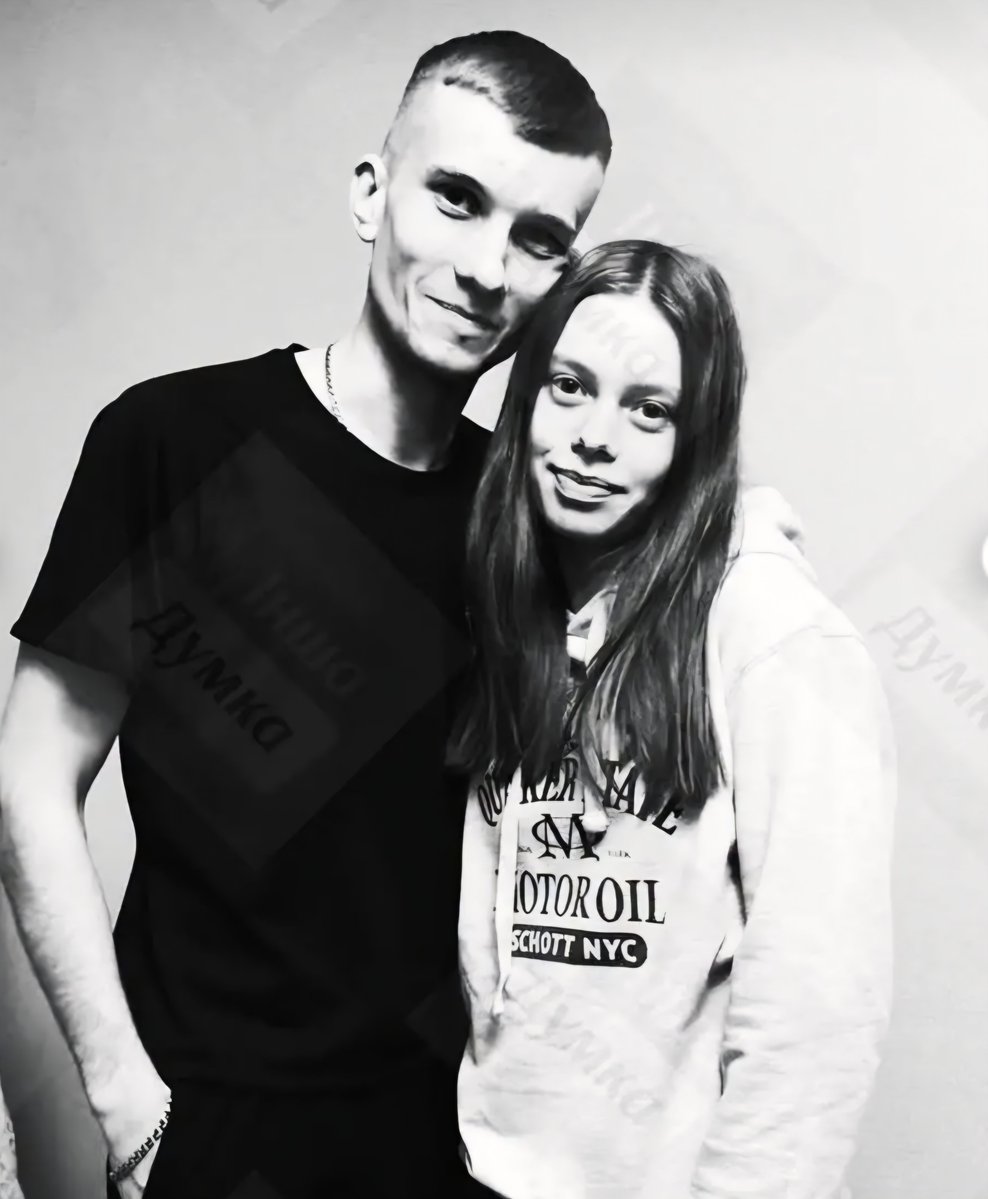 NAFOvoyager's tweet photo. Yesterday, russia murdered Bohdan and his sister, Viktoriia Dolia, in Kyiv.

They came from Konotop. They were kind, genuine people with their whole lives ahead of them.

Instead, russia stole their future.

Eternal memory to the innocent victims. https://t.co/IVPRJDqTaq