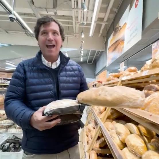 aziz0nomics's tweet photo. I'll never forget when Tucker Carlson went to Russia to make literal Russian propaganda. https://t.co/oVzmrye8bu