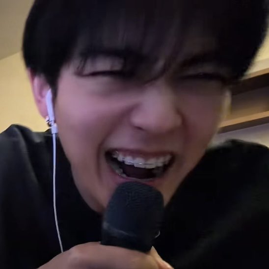 89rpv's tweet photo. น้องฮ้าทโหมดนี้น่ารักมาก แบบทำตุวน่ารักโดยไม่รู้ตัว ฮือ😭😭😭😭😭 https://t.co/jUPhcm679I
