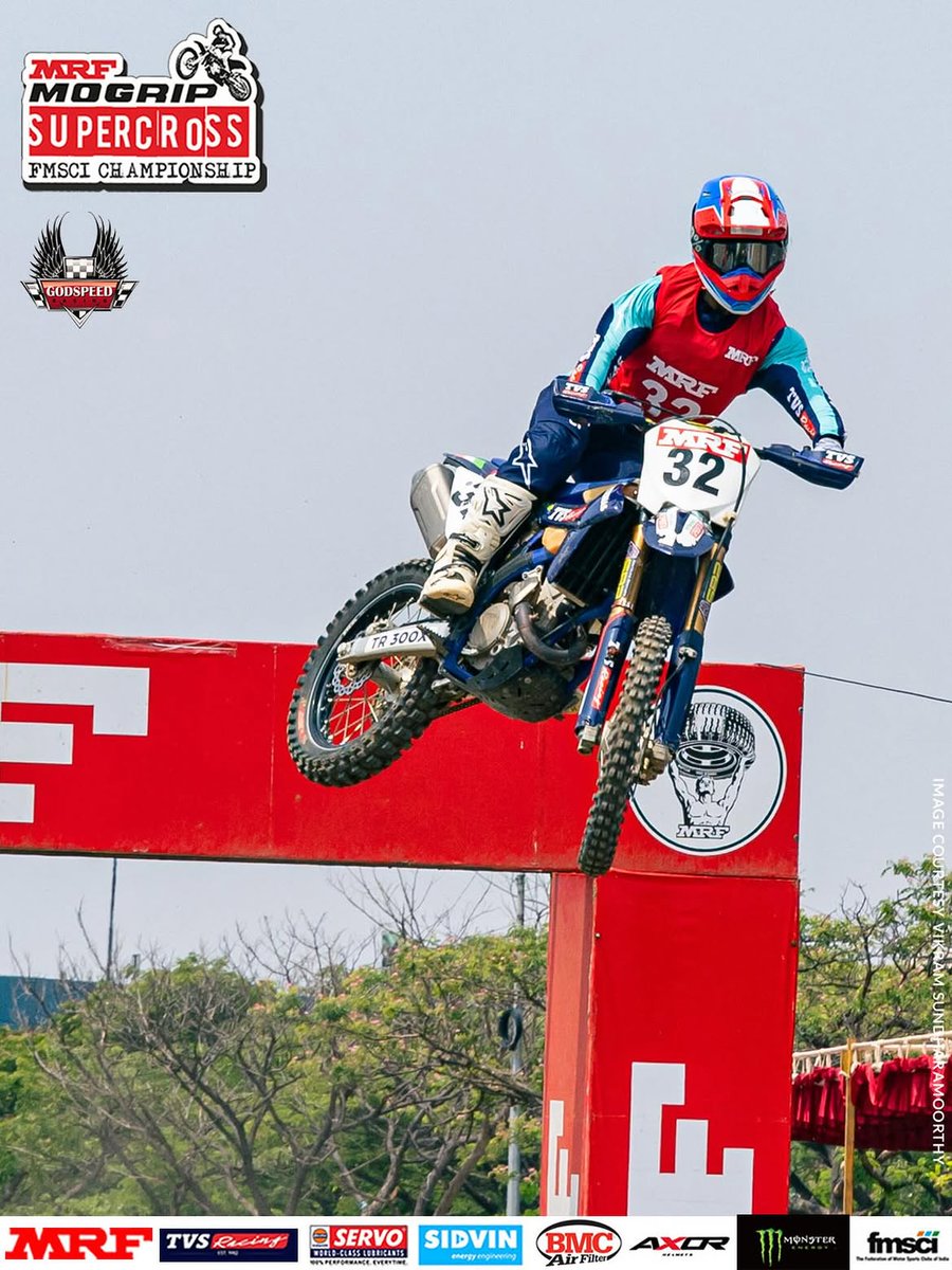 fmsci's tweet photo. 🏁 Nothing beats the thrill of Supercross! 🏍️💨

Big jumps, fierce competition, and adrenaline at every turn. This is where champions are made.

#MRFSupercross #FMSCI #Supercross #Motorsport #RideToWin https://t.co/VFfue5U1sF