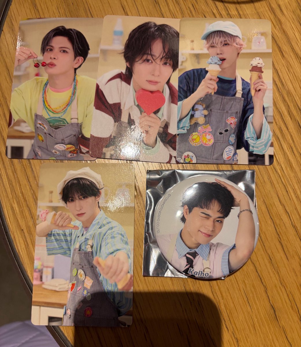 ren___THme's tweet photo. 𝐎𝐂𝐓𝐏𝐀𝐓𝐇 𝟐𝐧𝐝 𝐉𝐀𝐏𝐀𝐍 𝐓𝐎𝐔𝐑 𝟐𝟎𝟐𝟔 
                          -𝐈𝐜𝐞 𝐂𝐫𝐞𝐚𝐦- 

OCTPATH 交換
譲>>>写真のもの

求>>>西島

本日Zepp福岡手渡し交換希望💌𓂃𓈒𓂂𓏸
お気軽にお声かけください!! https://t.co/Be2Q2LEovL