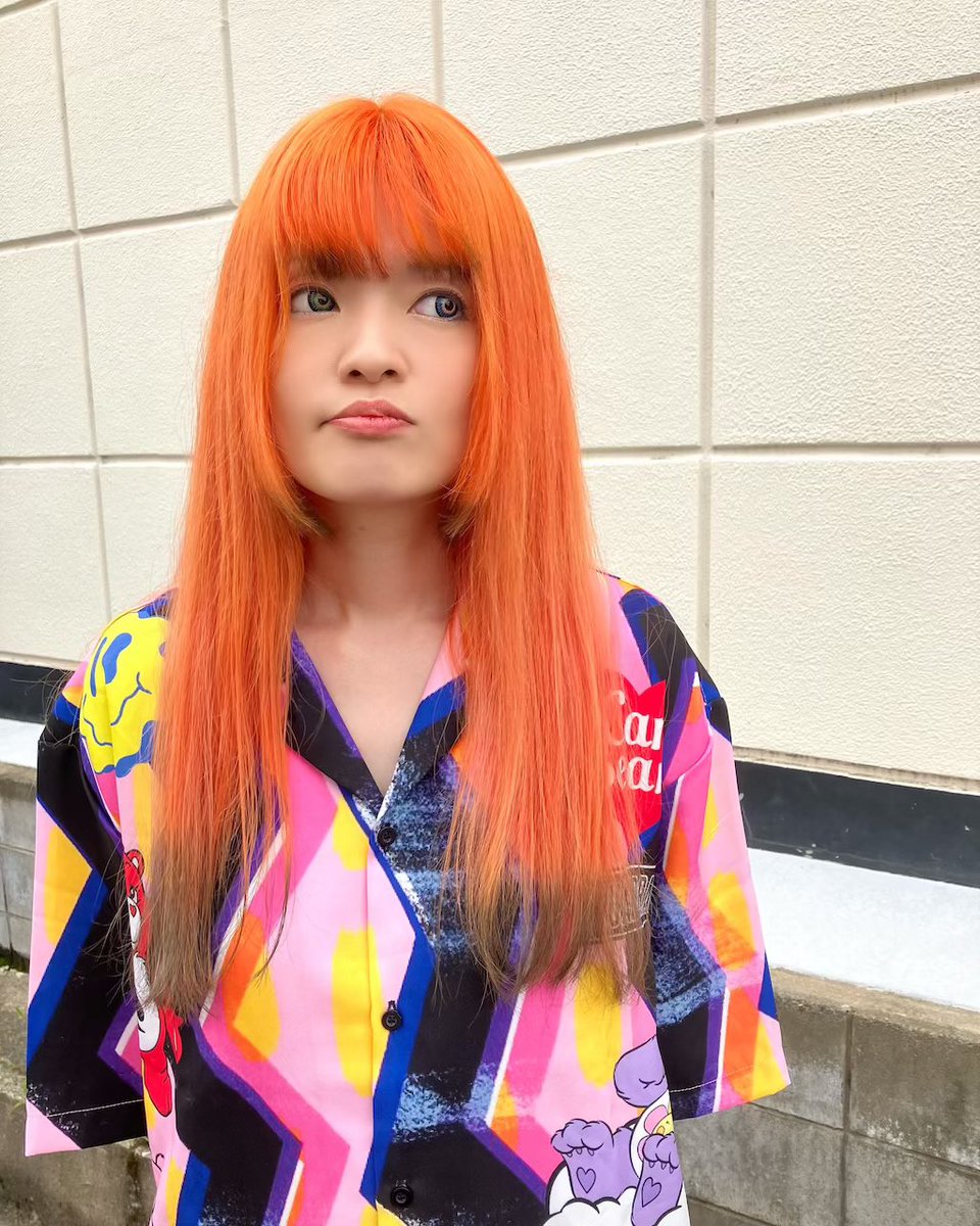 suzu_queen's tweet photo. ようやく美容院いてきた❣️
マンゴーオレンジにキャンディーピンク混ぜた色🧡
ポイントですぐとれ黒🖤

#エンシェールズ #カラーバター https://t.co/ML8Pqwd9Ob
