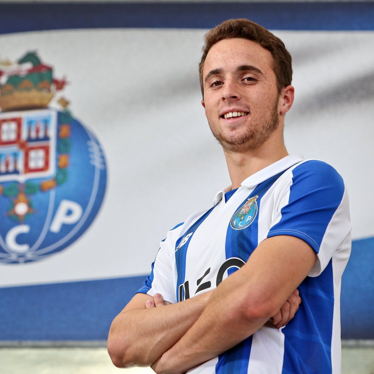 FCPorto's tweet photo. Diogo e André. Para sempre no coração de todos os portistas 💙 https://t.co/rqeQ3Hmnbd