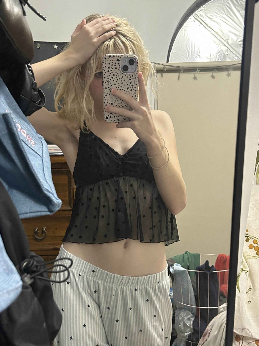 WannabeBetaCuck's tweet photo. Cute little slut Maya exposed  #cuck #irls #wankbattle #wankchat #irl https://t.co/JNsUobsbkv