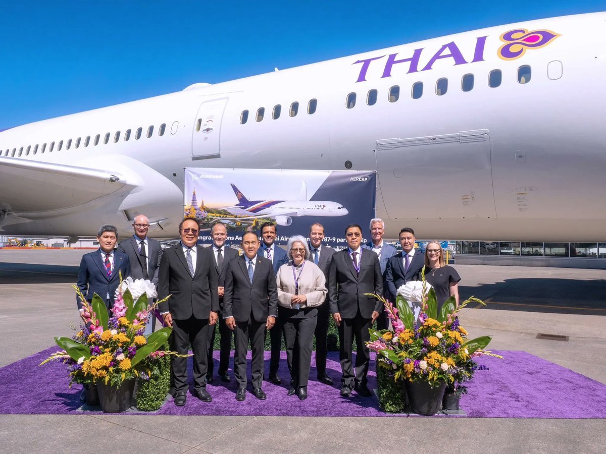 ThaiairI's tweet photo. タイ国際航空の新たなB787-9がスワンナプーム空港に到着しました！ 
ネットワークの拡大や運航効率の向上はもちろん、より快適な空の旅の実現にも貢献してくれる機材です✈️

これからの活躍にもぜひご期待ください✨ https://t.co/z0hd0vCCt4