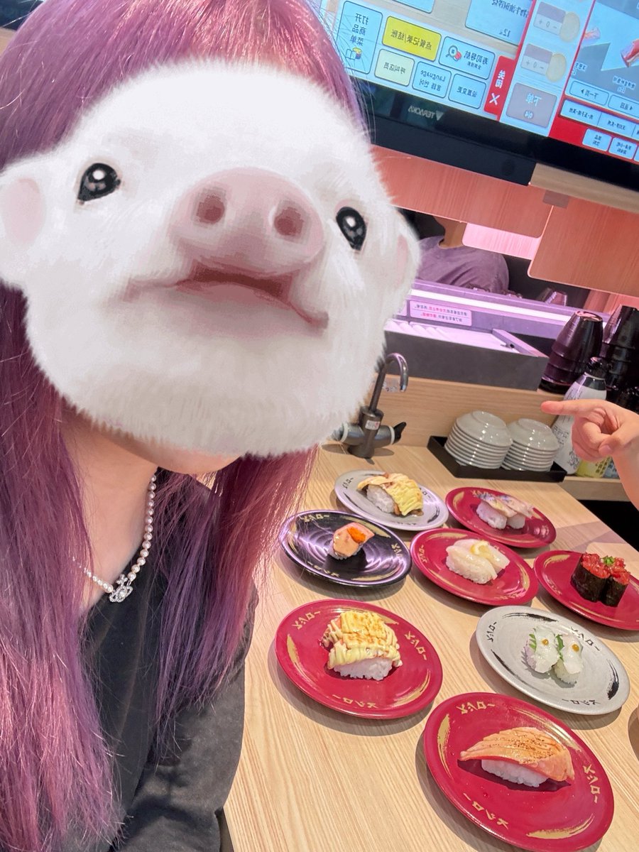 cat_redemption's tweet photo. 紫色 https://t.co/aPO7CG0gvN