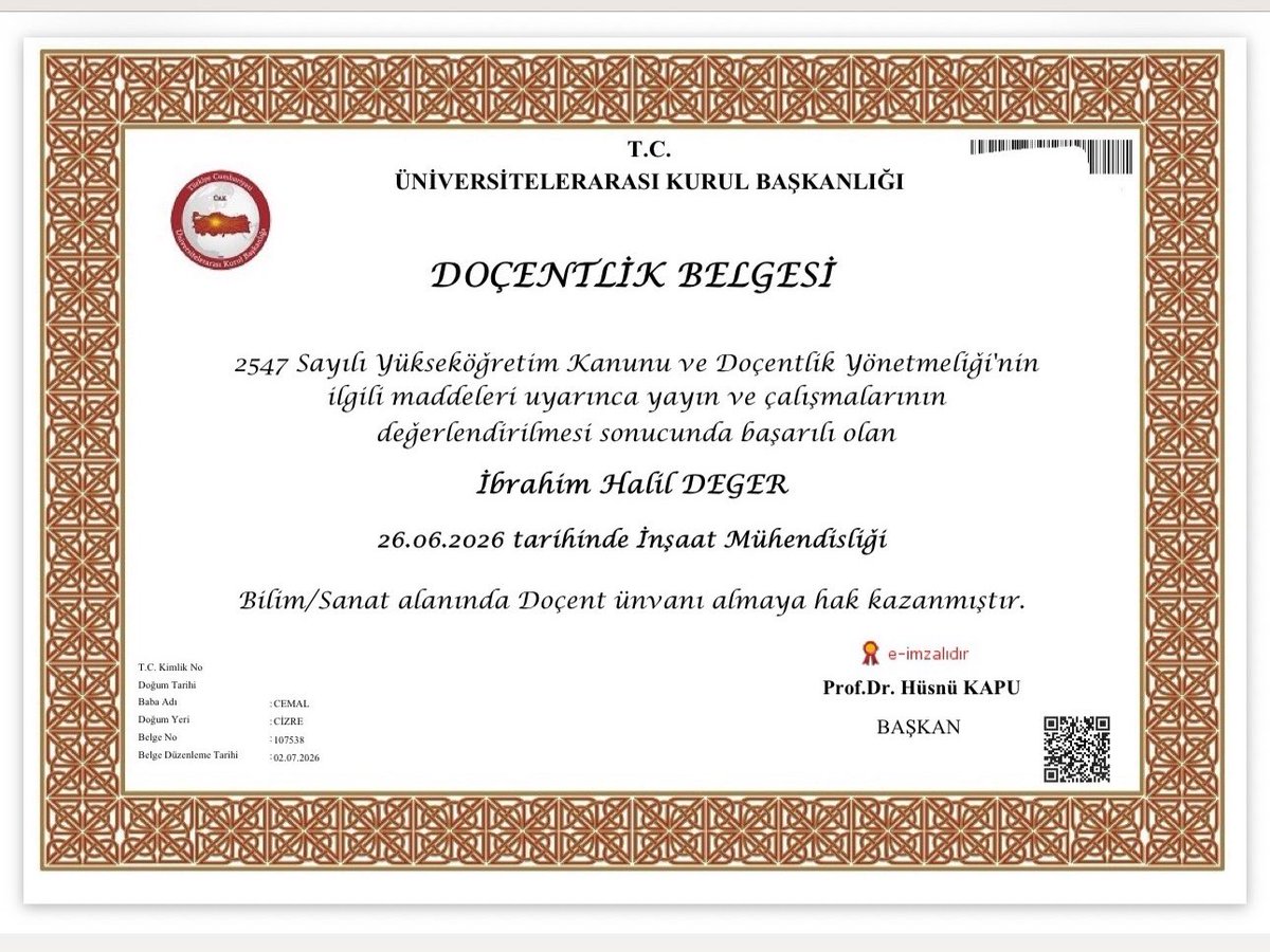 dribrhlldgr's tweet photo. Rabbimize sonsuz hamdolsun 😍🥹🤲
26.06.2026 tarihi itibariyle akademik kariyerimize Doçent ünvanıyla devam ediyoruz. Tam gaz eksiksiz bir motivasyonla vatanımızın ve öğrencilerimizin hizmetinde üretmeye, bilginin üretilmesine katkıda bulunmaya devam! ❤️💪🏻
@hkunv | @HKUEng https://t.co/m9YhKVXBak