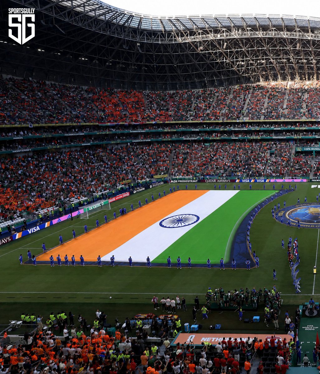 thesportsgully's tweet photo. What will be your first reaction? ⚽🇮🇳 https://t.co/o4y4nOeXGG