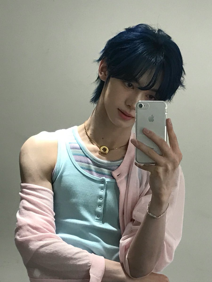 twsweats's tweet photo. im crazy https://t.co/ory1E3ZFI1
