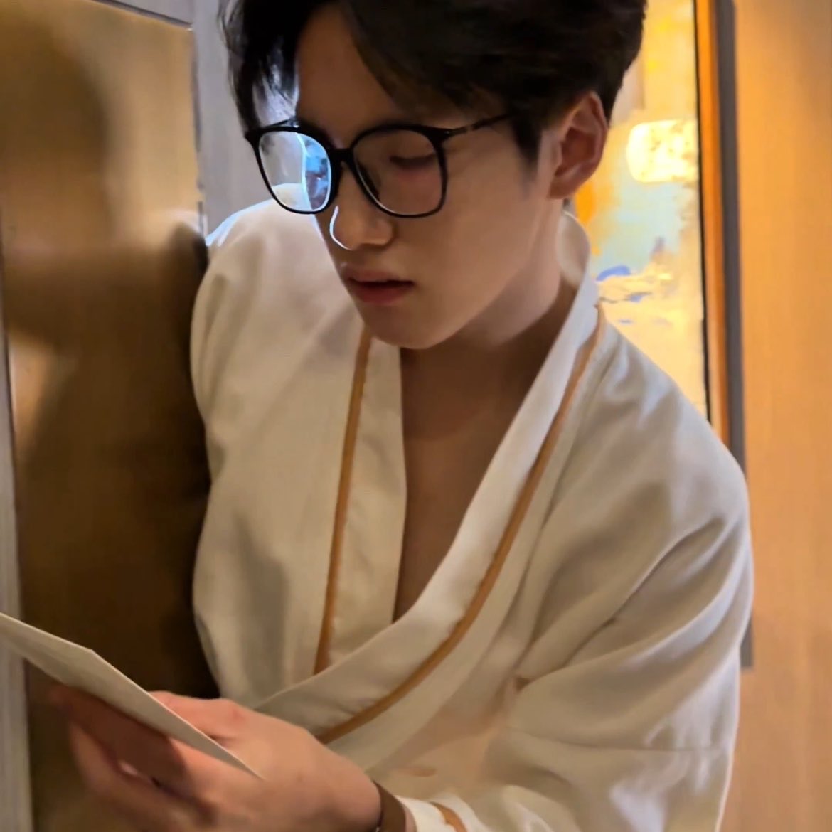 hianwtp's tweet photo. โหฮอตเนิร์ดนิพ่อ

#PHUTATCHAI 
#ULTIMUNE #ShiseidoThailand https://t.co/DW8VngZgU1