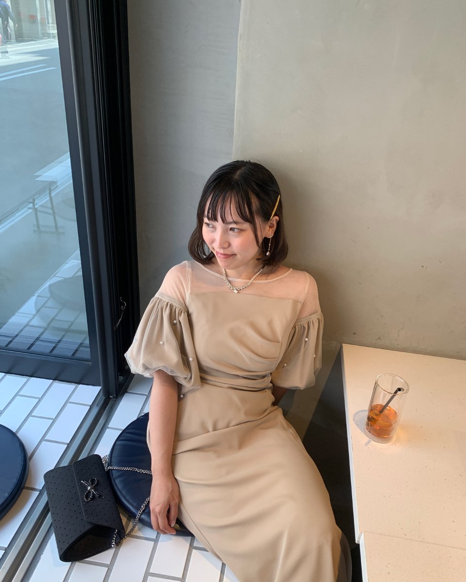 大人上品なNEW DRESS👗🩶 甘さを程よく抑えた、シンプルで上品な