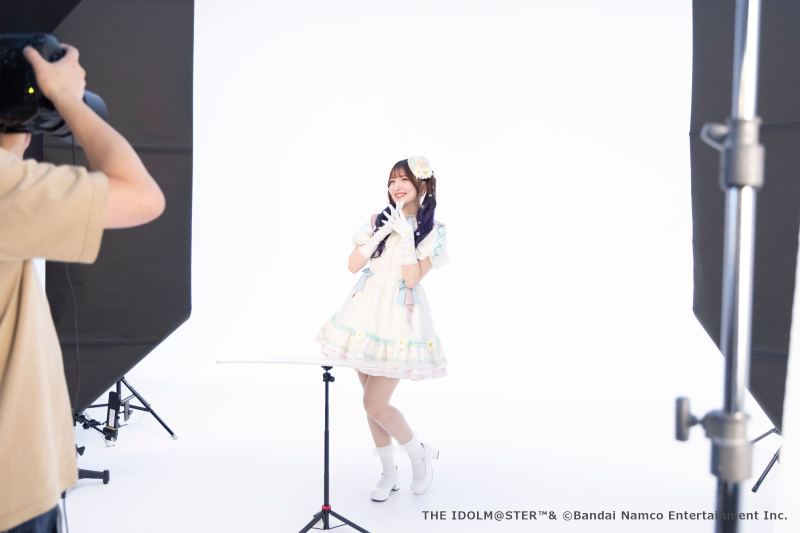 shinyc_official's tweet photo. ✦・・・━━・
  #シャニマスソロライブMSP
公式グッズ事前販売ファイナル
　　　　　　　・━━・・・✦

🚨受注は本日7/12(日)まで🚨

パンフ撮影のオフショットを公開✨

ソロ衣装姿のキャスト28名の撮りおろし写真を掲載📷
豪華なパンフをお見逃しなく🎵

◇特設サイト
https://t.co/kfxoOsCppU https://t.co/vG8oNchS94