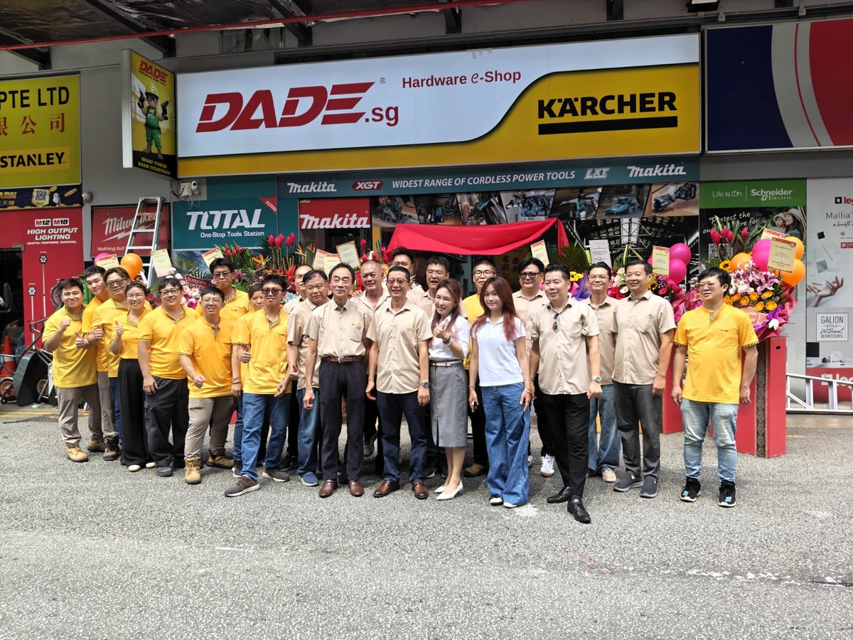 RectitudeHL's tweet photo. ๐A brand-new https://t.co/ehzVego5xW store has officially landed at Enterprise Hub!๐
#RectitudePteLtd #DADEsg #GrandOpening #NewStore #NewStoreOpen #NewStoreOpening #TohGuan #EnterpriseHub #SGBusiness #Singapore #fypsg https://t.co/tam20m0YYy