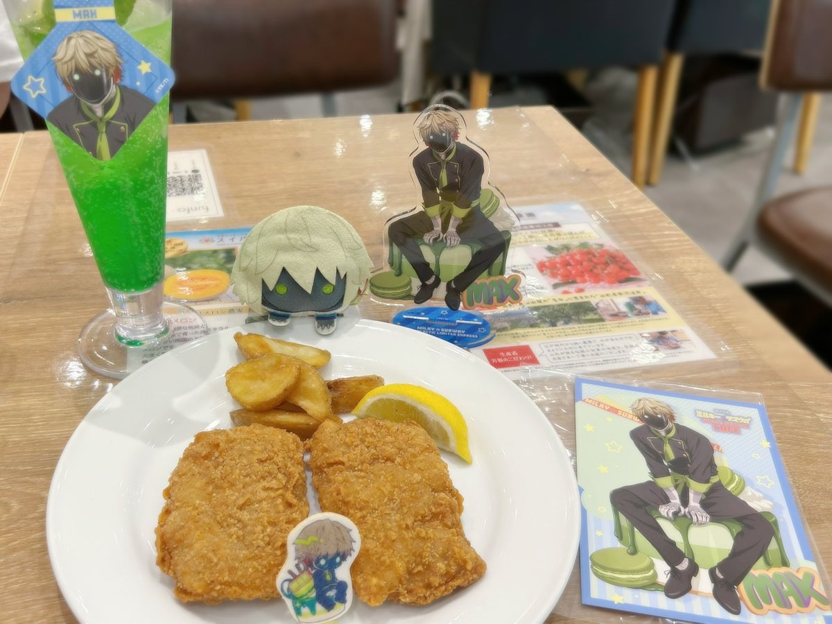 eruma_95's tweet photo. スイパラとカラ館行ってきた〜！ https://t.co/wrdSVvQ0SF