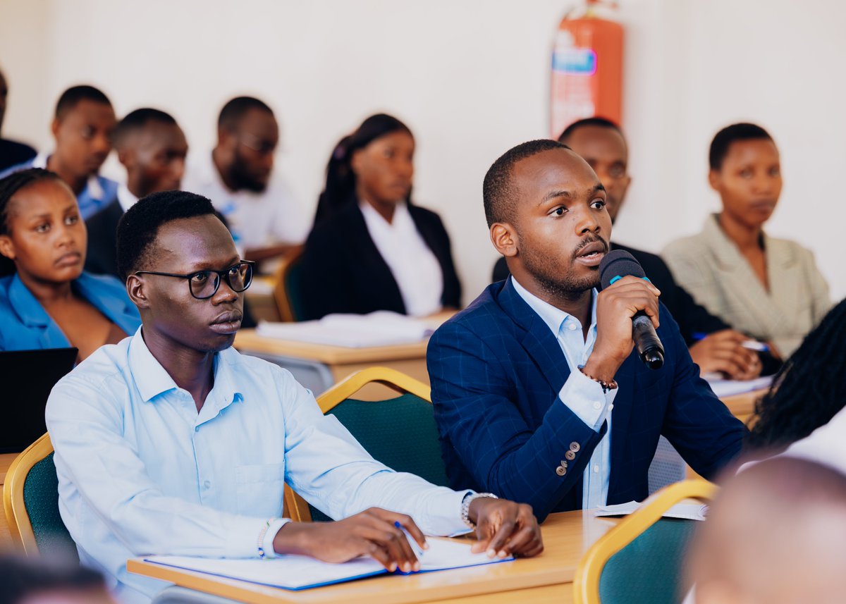 LegalPracticeRW's tweet photo. Dr. @FNtezilyayo, CJ Emeritus, is leading a 2-day training for DLP students on Financial &amp; #CapitalMarkets.
Participants are diving into primary &amp; secondary markets; shares, bonds &amp; derivatives; African case studies on investor protection, enforcement gaps &amp; market reforms. https://t.co/h8k4zOyyic