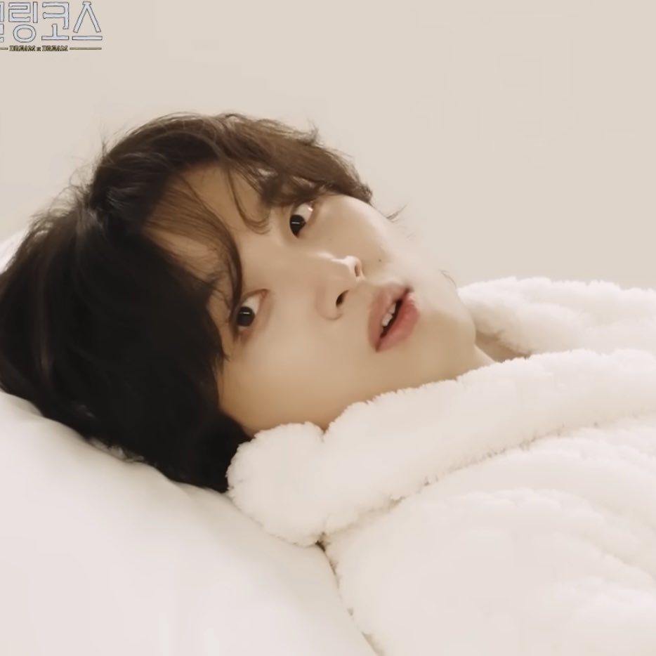JNyoung_20's tweet photo. หมดใจพี่ให้แป๋ว 🥺 https://t.co/VvF0ZeabC5