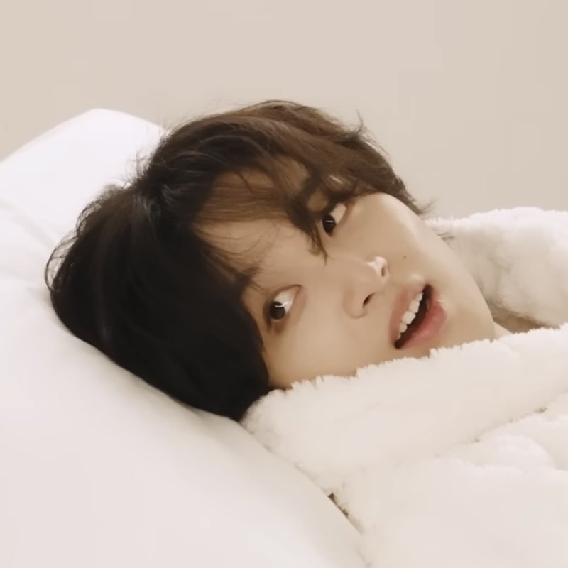JNyoung_20's tweet photo. หมดใจพี่ให้แป๋ว 🥺 https://t.co/VvF0ZeabC5