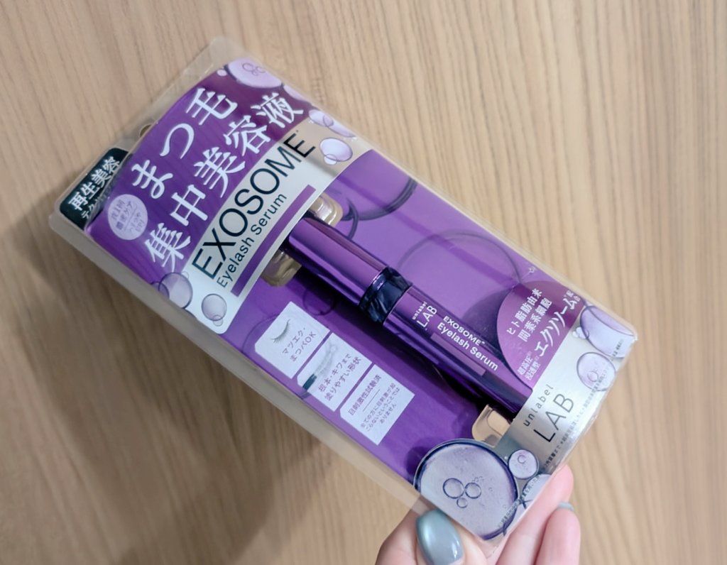 0109kire_'s tweet photo. シャンプーが良かったので、まつ毛美容液も良いのでは？！という安直な考えで買ってみたアンレーベルラボのまつ毛美容液😂
マツパも行くし強くなればいいな🤔 https://t.co/R2BFUq0nrJ