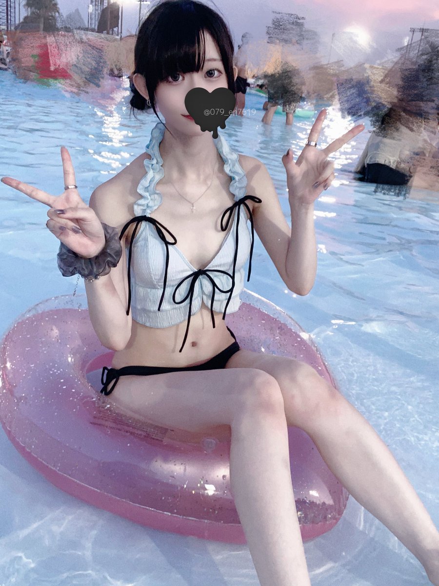 今年の水着どうしようかな