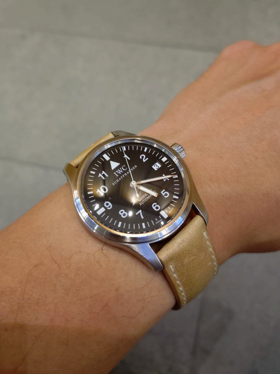 blenheim9484's tweet photo. 今週もお疲れ様でした。

久しぶりに華金な飲み会⌚🍺 https://t.co/lUhCVPGZGI