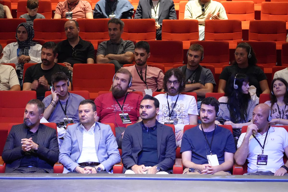 askfgaziantep's tweet photo. Gaziantep, Uluslararası E-Spor Zirvesi’ne Ev Sahipliği Yaptı.
Gaziantep Üniversitemizin  düzenlediği Uluslararası E-Spor Zirvesi programına Gaziantep ASKF Başkanımız Av. Ömer Alper Köroğlu ve Başkan Yardımcımız Av. İbrahim Ceylan katılım sağladı. @taskk_1980  @oalperk https://t.co/iqtAZ6KE0d