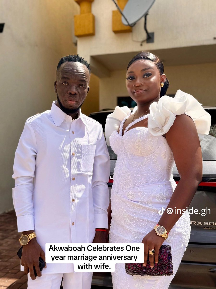 _khendrick's tweet photo. Less than a year into marriage and Akwaboah is already giving advice 😭
What is his wife doing to him? Marriage is a man’s loss 🤣 https://t.co/0xfBFRUp6v