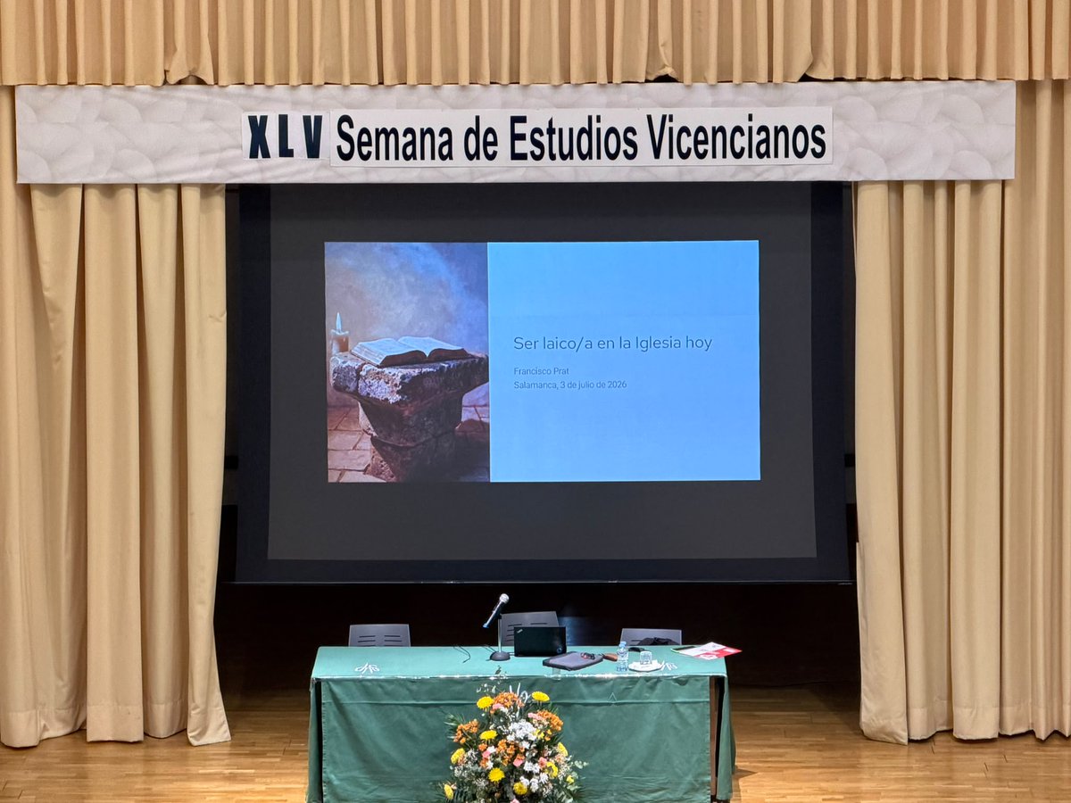 misionerospaul's tweet photo. Comienza la segunda conferencia de la XLV Semana de Estudios Vicencianos: "Configuración del cristiano para ser testigo", a cargo de D. Francisco Prat, Licenciado en Estudios Eclesiásticos, Máster en Bioética, Máster en Doctrina Social y Profesor en la @Ucomillas.

#XLVSemanaVicenciana #MisionerosPaúles #FamiliaVicenciana #SemanadeEstudiosVicencianos