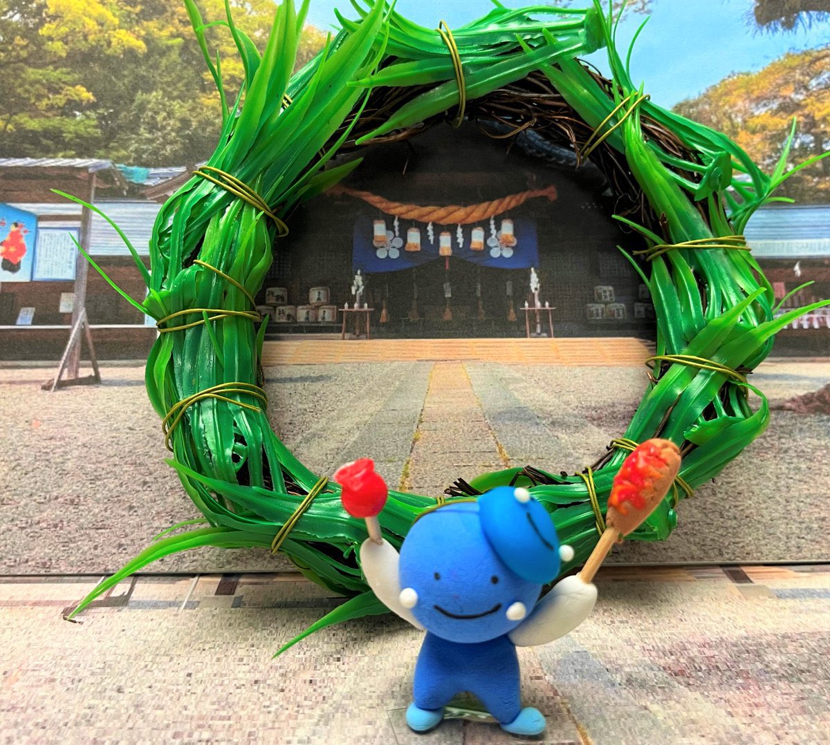 kuroshiokun_kc's tweet photo. 左へ一回、右へ一回、左へ一回…
ちょっと遅くなったけどぼくも回ってきたよ♪
暑さに負けずに頑張るきね〜！

#輪抜け様
#無病息災
#高知地方気象台17時発表
#天気予報 https://t.co/zInZS8WPlX