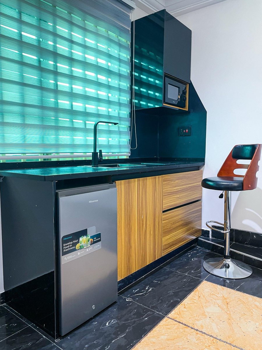 Jkoduko's tweet photo. 600gh Per Night Right in the Heart of East Legon ( Near Starbite )

No Extra Fees 
●Free Laundry 
●Free WiFi 
●Free Secured Car Park
●Back Up Gen 
●Furnished Kitchen ( fully functional 

📞 O540222652 / 0533566024 For all bookings ( Payment Validates Reservation https://t.co/ojRipKWM15