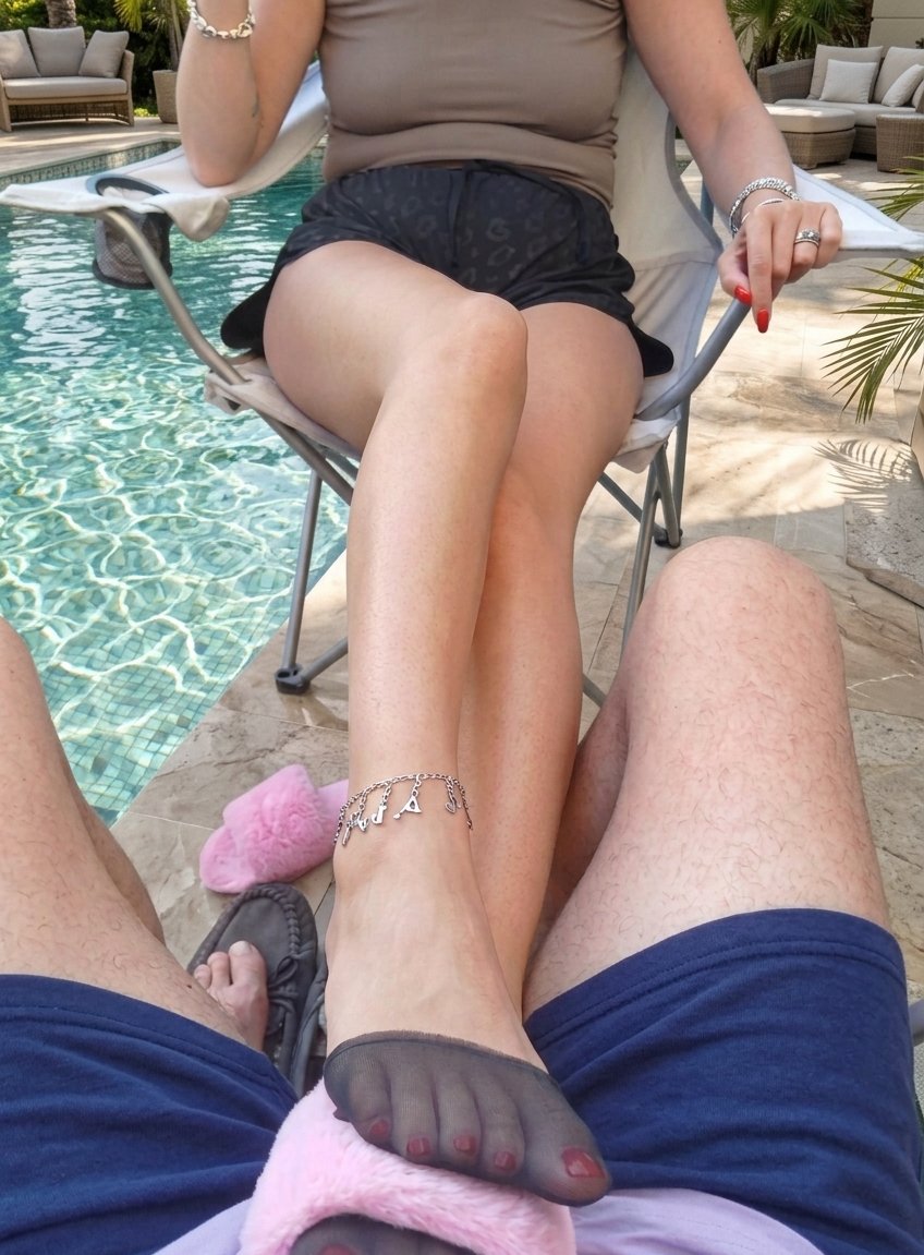 Giuliaprive_'s tweet photo. @SofiaMeyda I'm in control, and you'll be my wallet. https://t.co/y6XkITHpB1