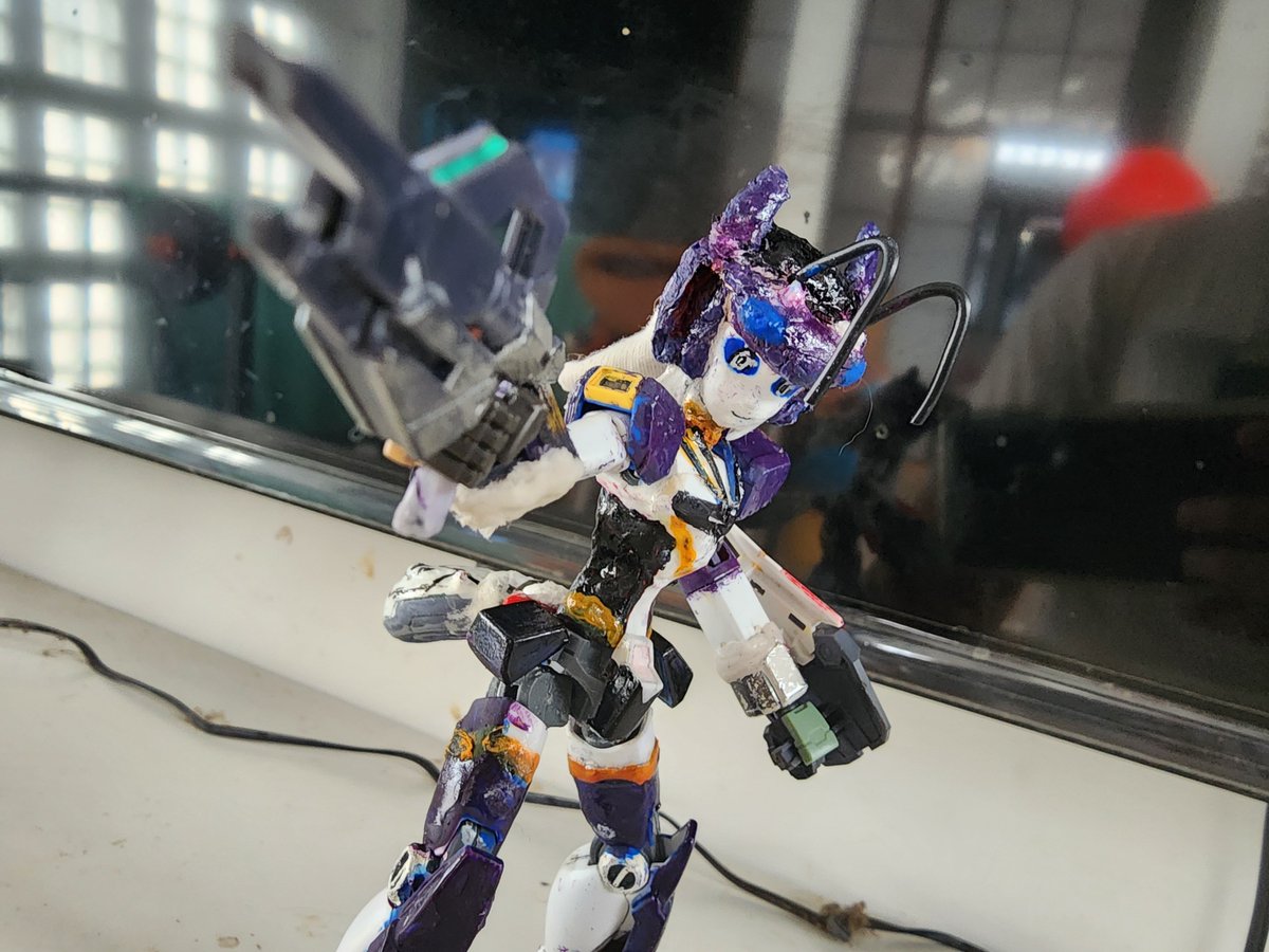 Granpota's tweet photo. Making costum LM. Yeah.. its kinda messy and bit unfinish- tried to make her looks like her but with diferent style- :/
#costum #costumize #gundam #modelkit #kitbash #figure #actionfigures #anime #fyp #starward #星の翼 #星之翼 https://t.co/ZOKiiKcF0F