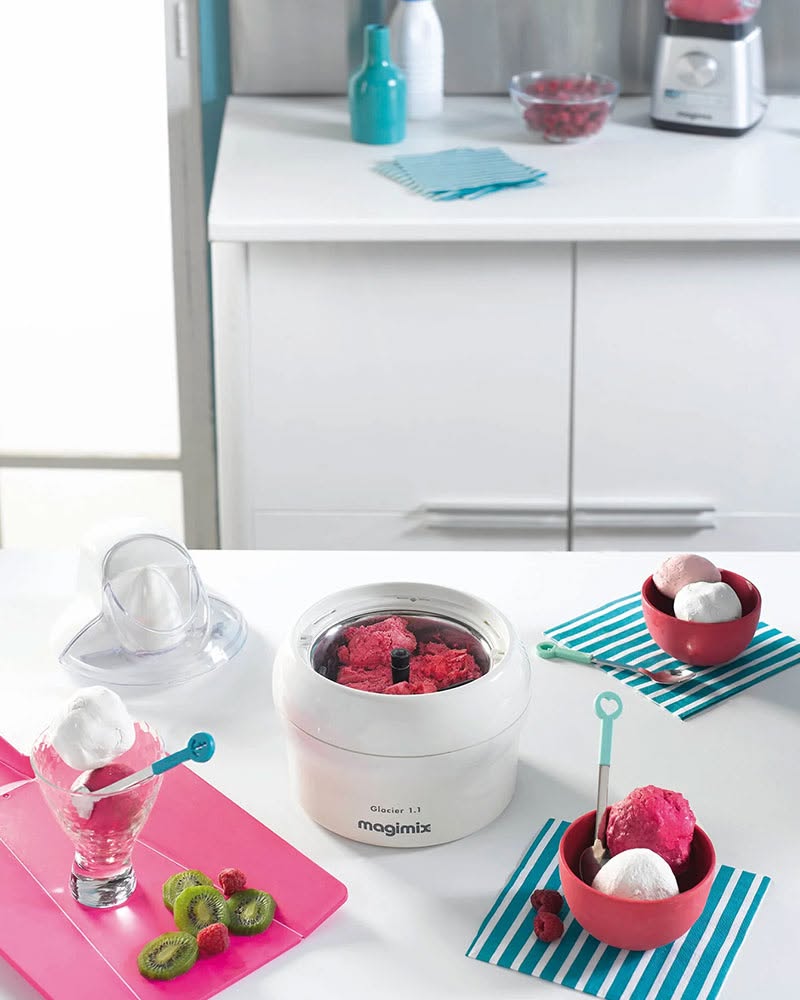 RCSnelling's tweet photo. Making the perfect ice cream at home is an enjoyable and rewarding process! That's why we just love these ice cream makers, they’re simple and so much fun 🍨

#icecreammaker #homemadeicecream #summertreats #familytime #icecreamrecipe https://t.co/V59dArncx5